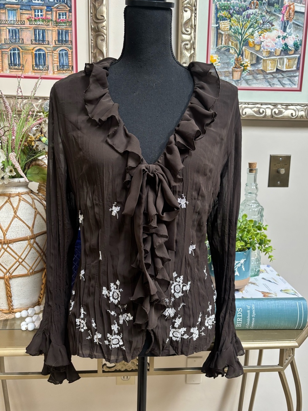 Y2K NY Collection Brown Ruffle Tie-Front Blouse with White Floral Embroidery - Picture 7 of 7